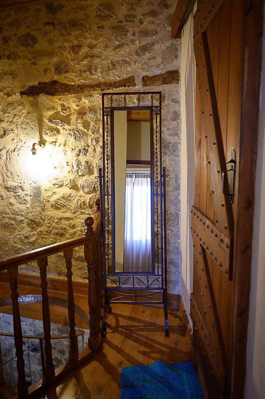 Traditional Stone Mezonete Krousonas  Extérieur photo